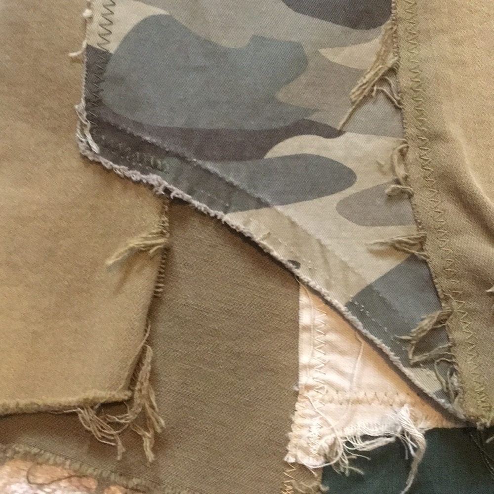 Upcycled patched BDG free people mountaineer camouflage military army camo skirt - Picture 15 of 16